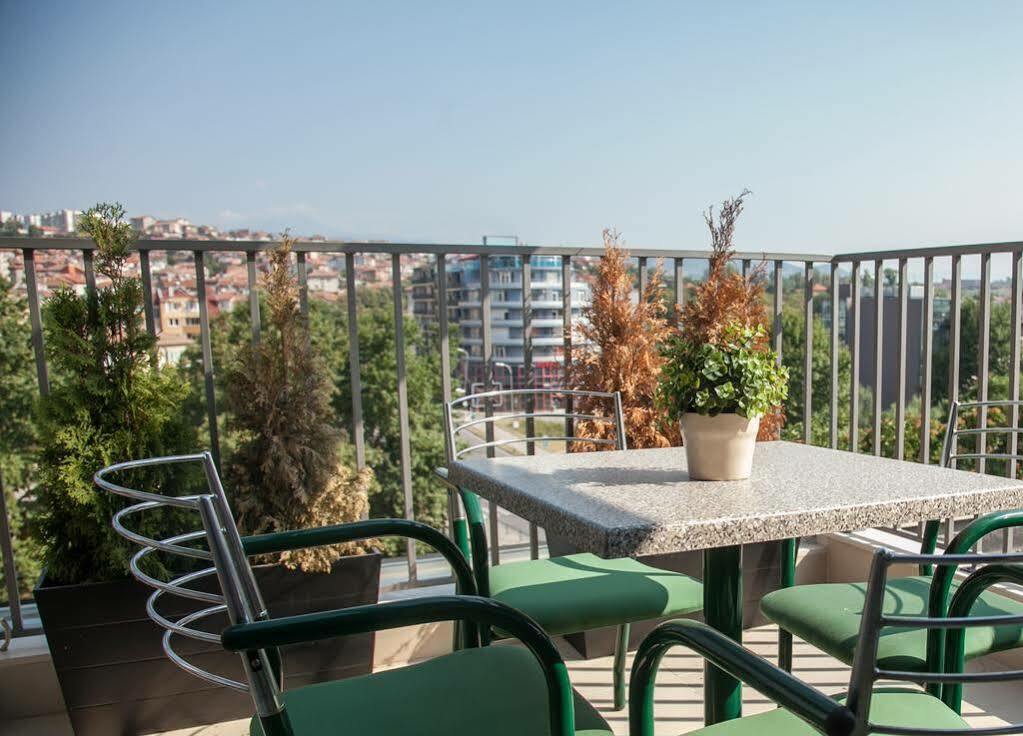 Sky Apartments Blagoevgrad Luaran gambar